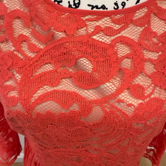 Coral Lace Dress 12P - Picture 5 of 6